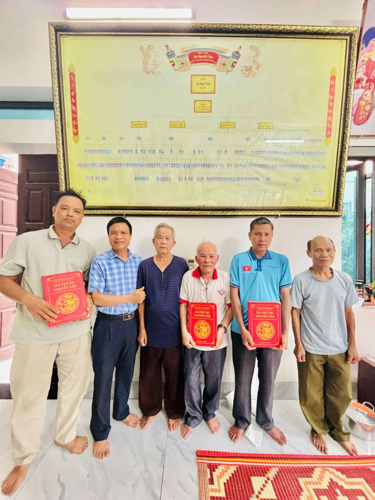 Họ Nguyễn Văn Cẩm Trang Tiên Phong Số Hóa Gia Phả Tại Bắc Giang · Tin Tức · Sáng Kiến Hưng Gia