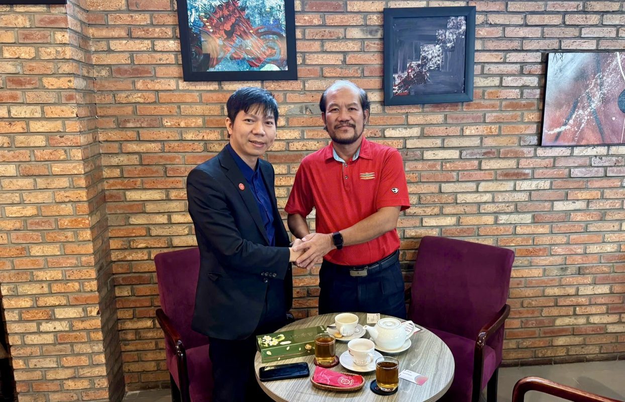 Dòng Họ Phạm Đắc (Quảng Nạp) Số Hóa Tộc Phả Với Sáng Kiến Hưng Gia · Tin Tức · Sáng Kiến Hưng Gia