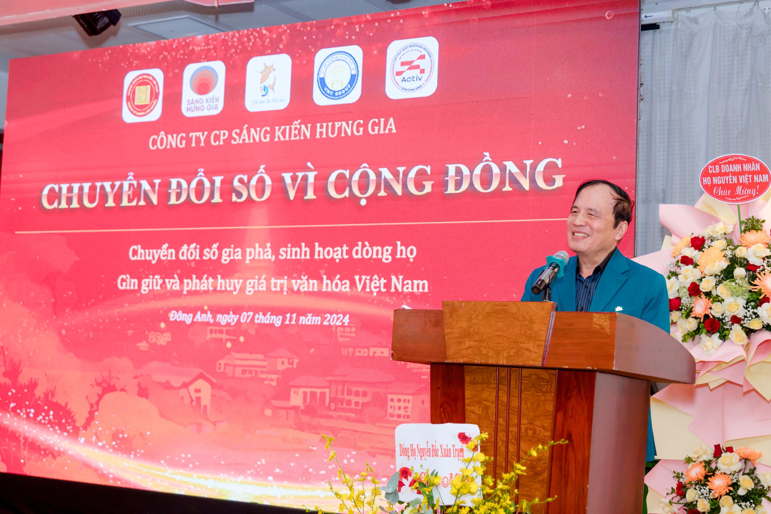 Ông Nguyễn Văn Thịnh - Giám đốc Trung tâm UNESCO Nghiên cứu văn hóa các dòng họ Việt Nam